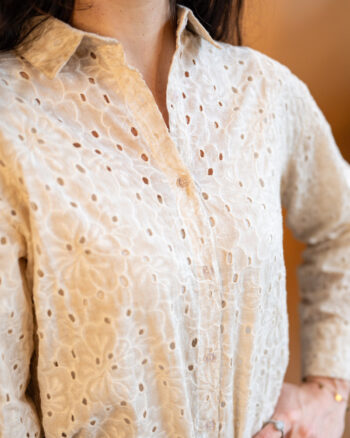 broderie details franse lichtgele blouse